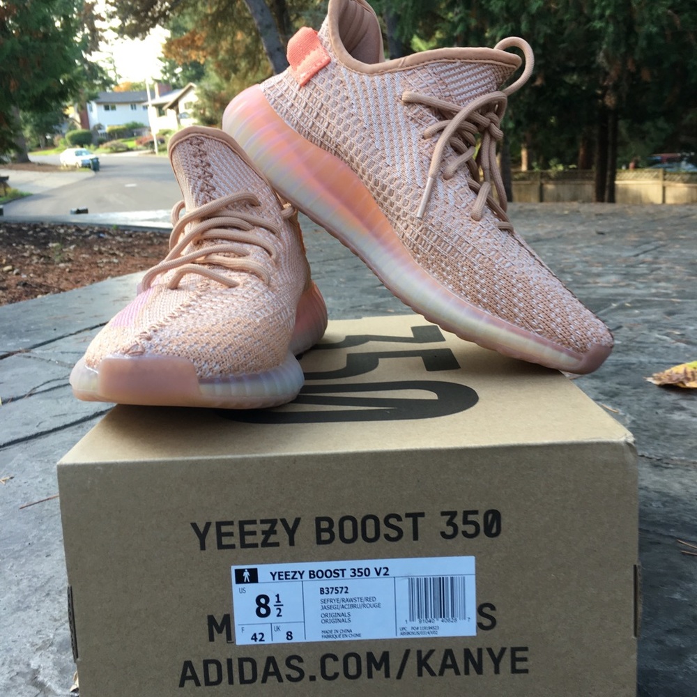 YEEZYS CLAY